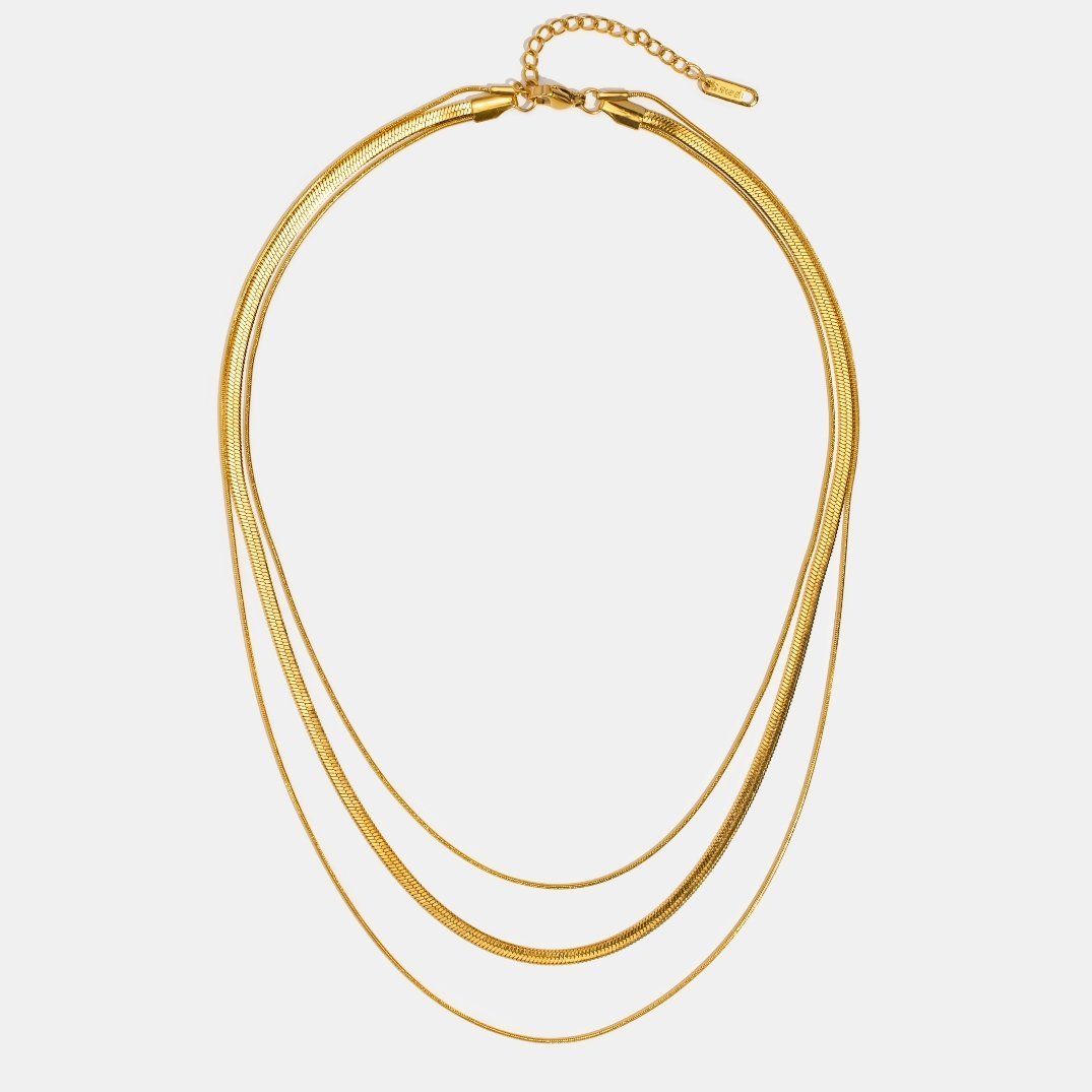 Livia – Collier chaîne en or à plusieurs niveaux