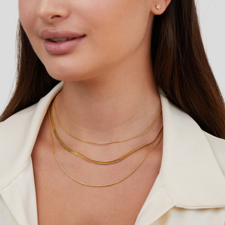 Livia – Collier chaîne en or à plusieurs niveaux